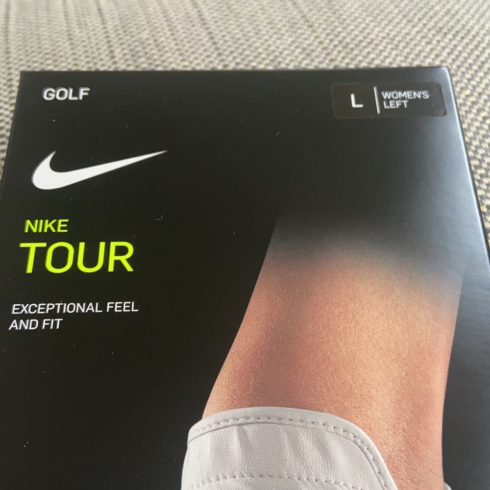 Nike golf glove - Picture 3 of 9